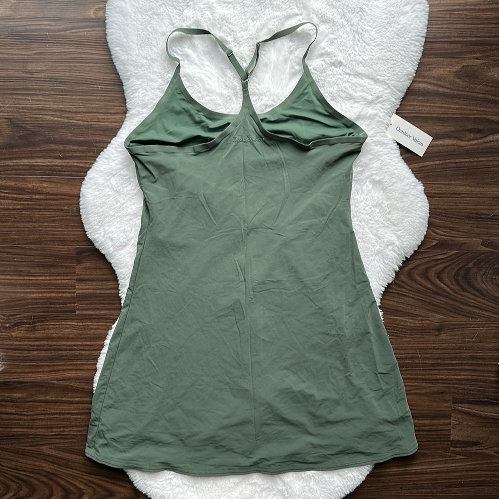 NWT Outdoor Voices The Exercise Dress Evergreen size S/M built in shorts/pockets - Picture 10 of 13